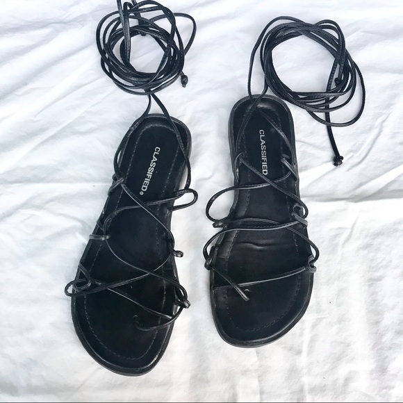 Black strappy sandals - Picture 3 of 15